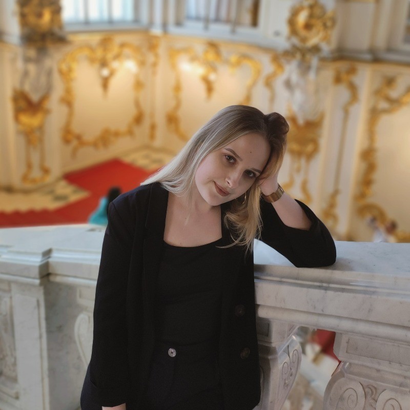 Викарчук Ангелина Ивановна