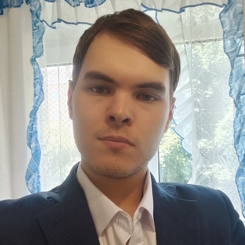 Леонид Ларьков