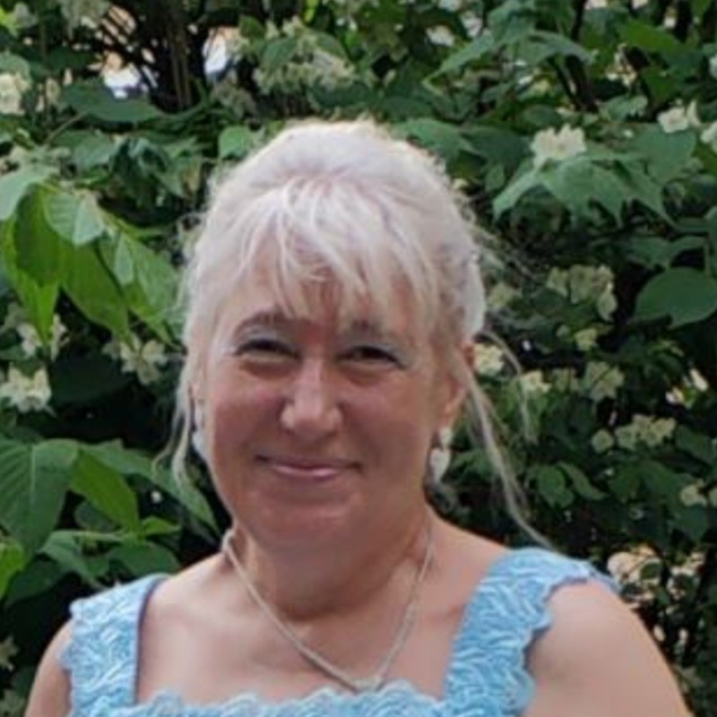 Елена Царик