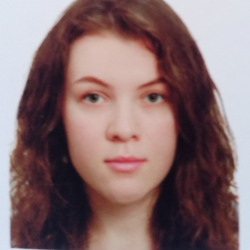 Анна Иванова